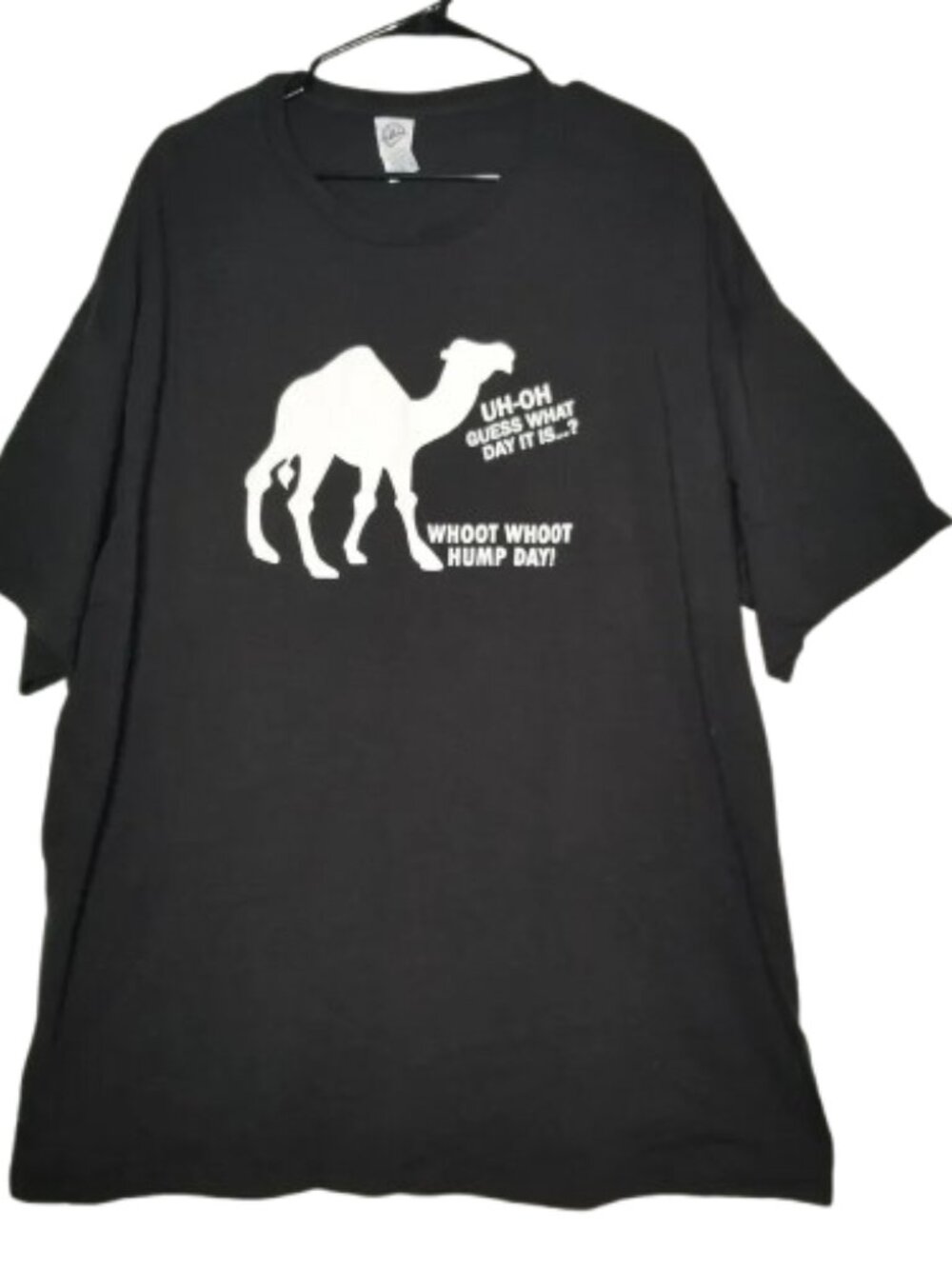 💚3/$15 Black Graphic T Shirt Whoot Hump Day Camel 3 XL